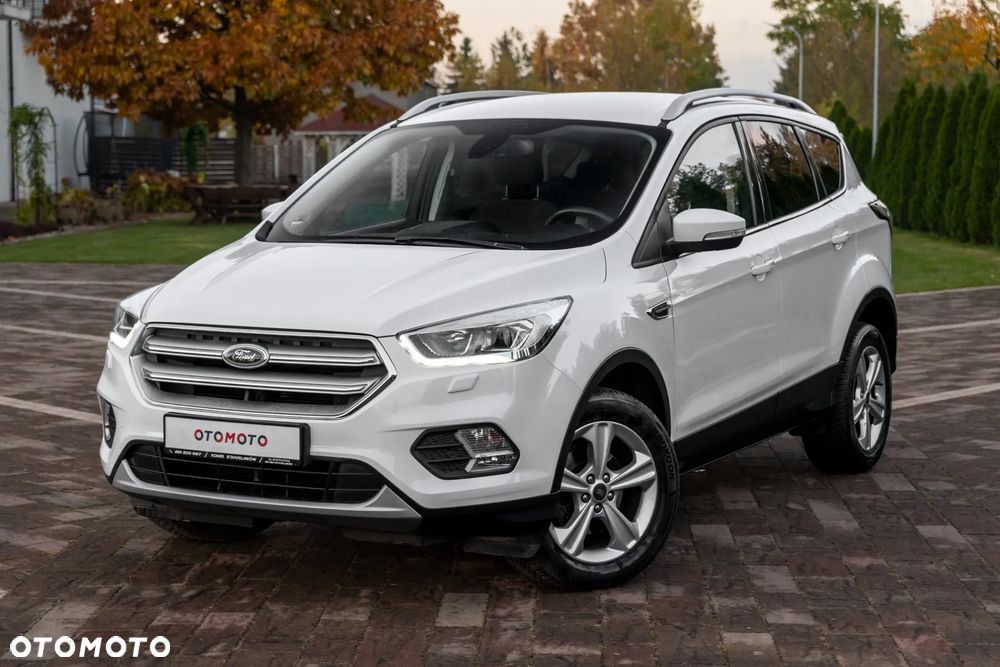 Ford Kuga - 1