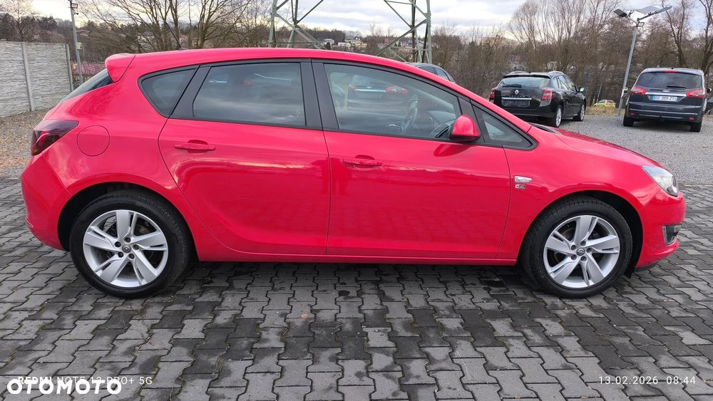 Opel Astra 1.4 Turbo 150 Jahre - 10