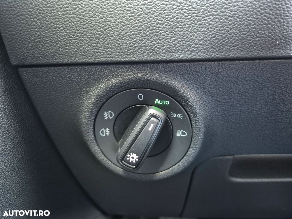 Skoda Karoq 1.5 TSI DSG Ambition - 32
