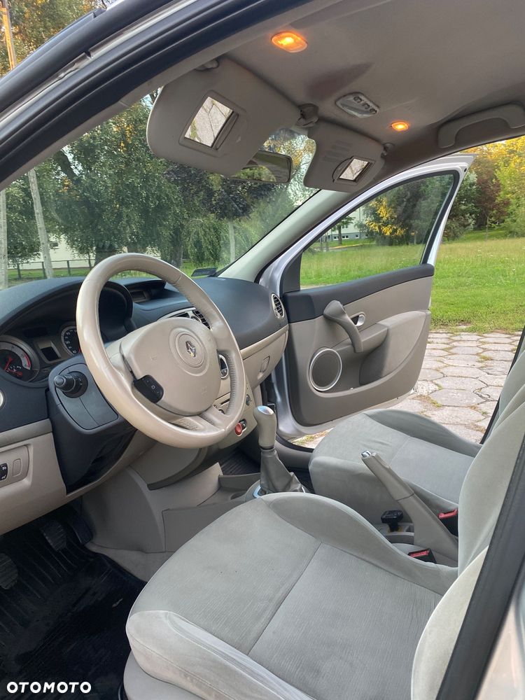 Renault Clio 1.5 dCi Extreme - 7