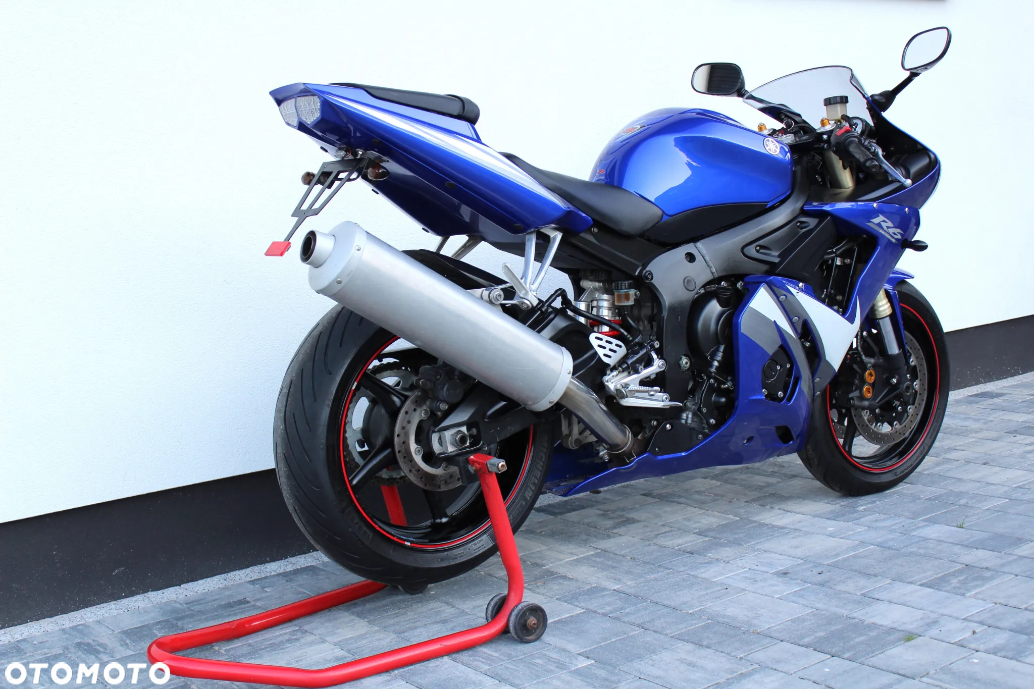 Yamaha R6 - 6