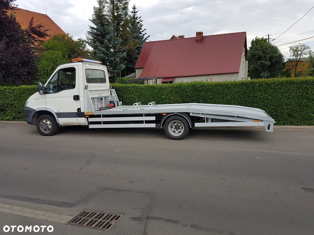 iveco DAILY najazd ZABUDOWA pomoc drogowa Kunice - 13