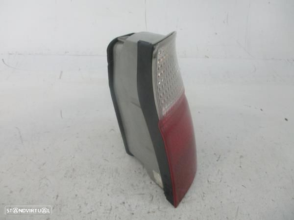 Farolim Dto Bmw X5 (E53) - 4