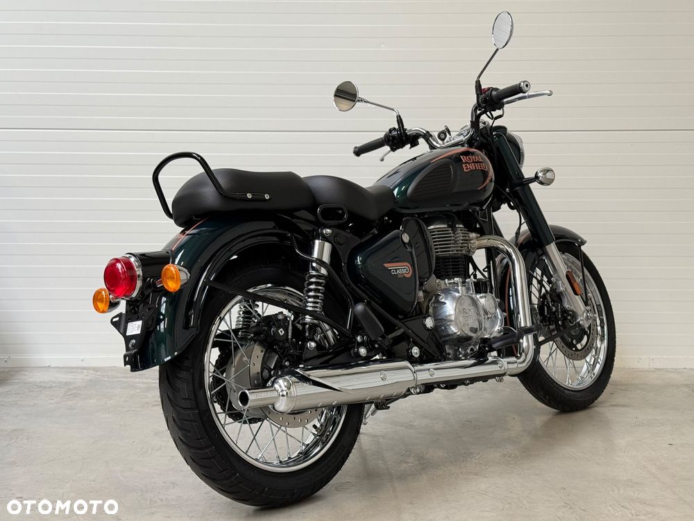 Royal Enfield Classic - 4