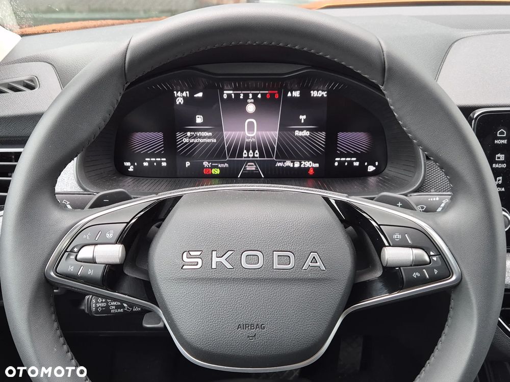 Skoda Kamiq 1.0 TSI Selection DSG - 21