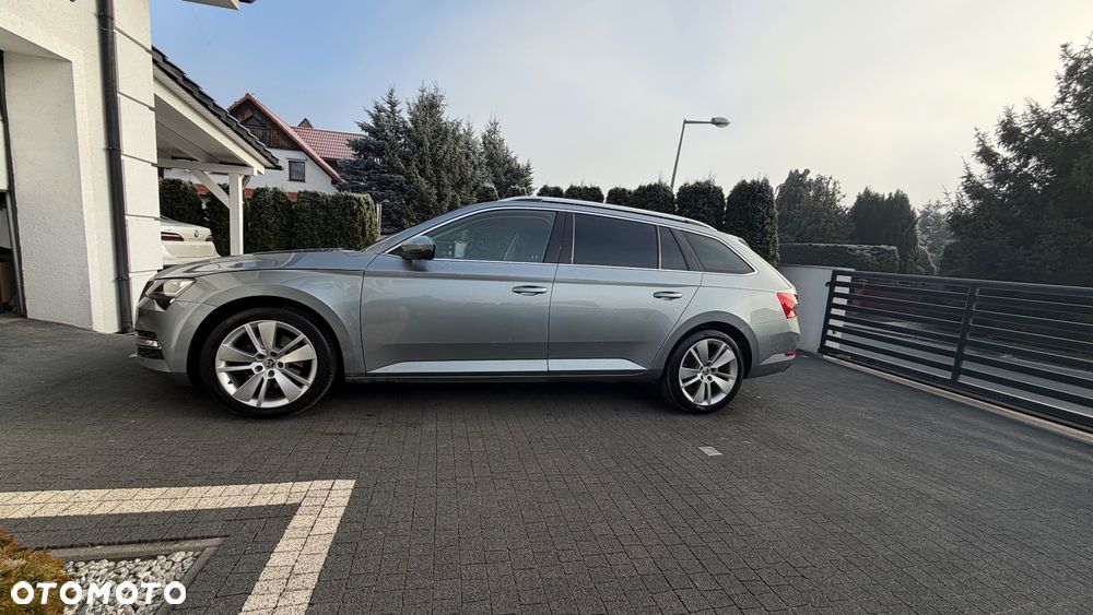 Skoda Superb 2.0 TDI Style DSG7 - 8