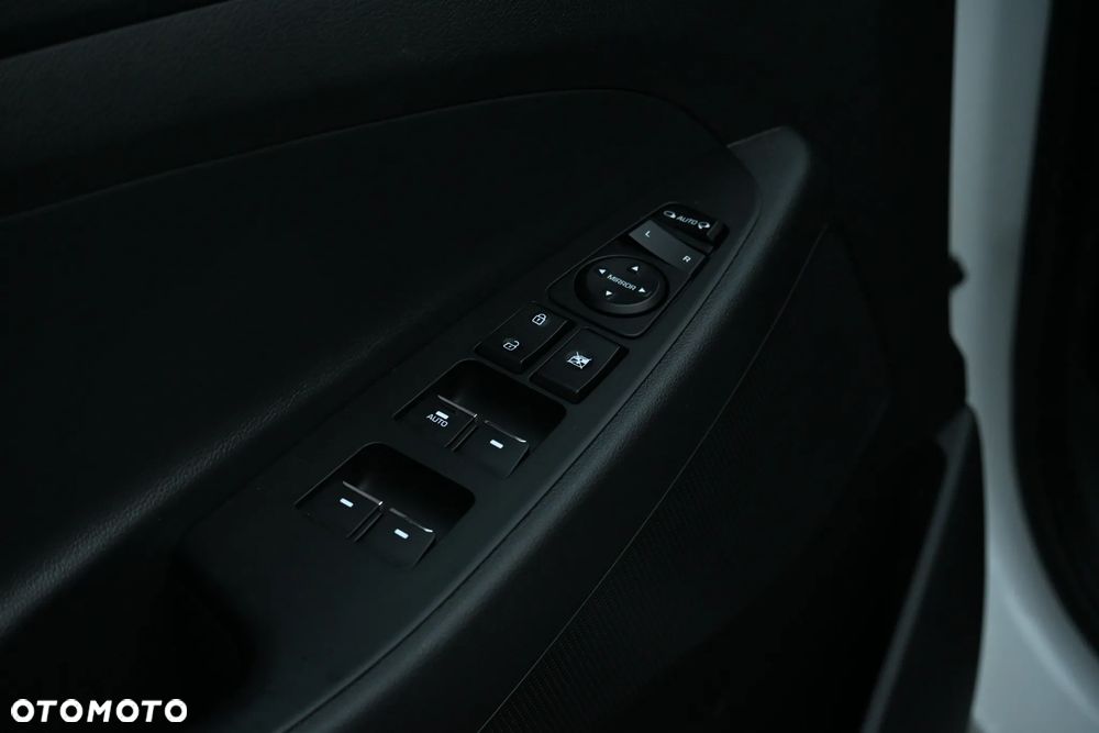 Hyundai Tucson 2.0 CRDi Premium 4WD - 27