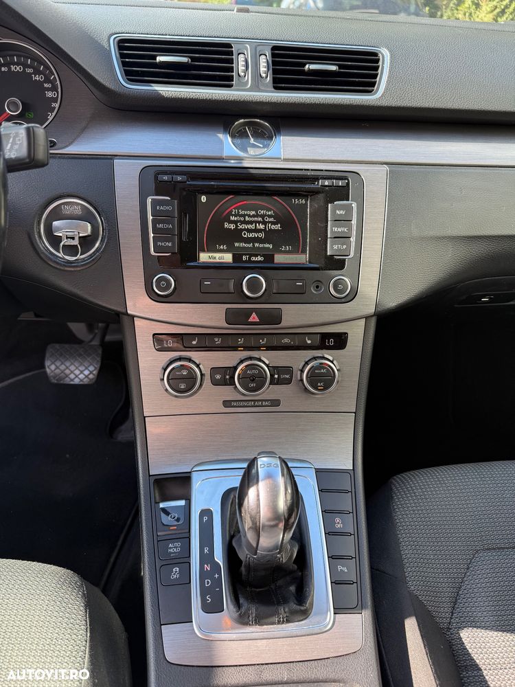 Volkswagen Passat 2.0 TDI BlueMotion Technology DSG Comfortline - 9