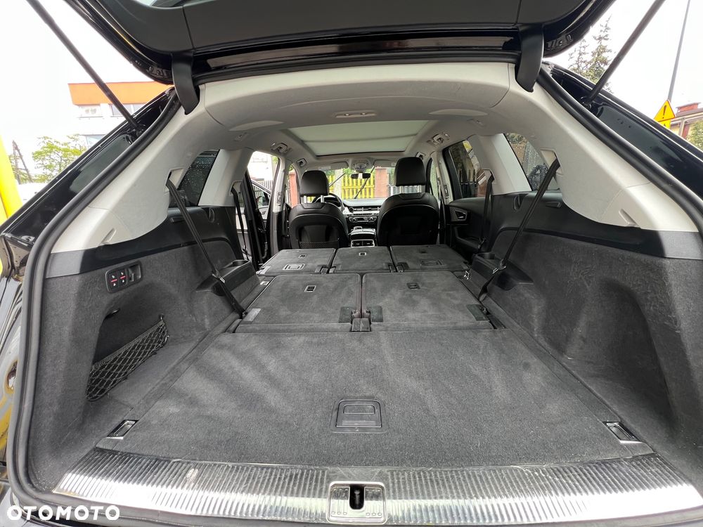 Audi Q7 - 4