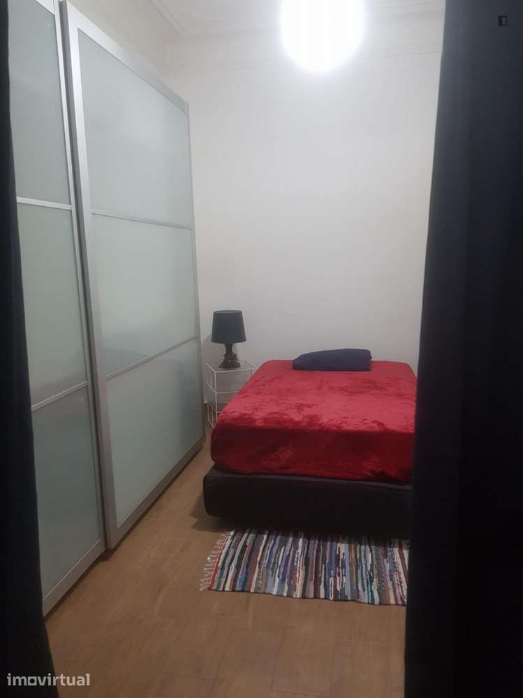 Quarto - localizado em Arroios Lisbon - Grande imagem: 2/33