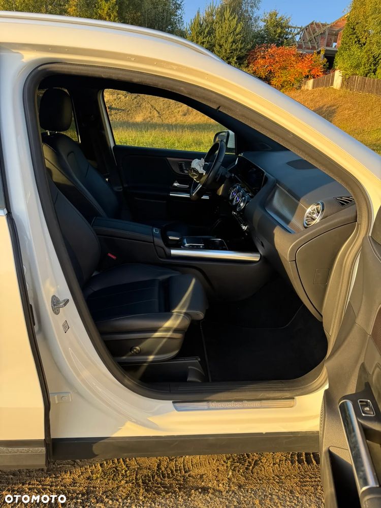 Mercedes-Benz GLA 250 8G-DCT - 20