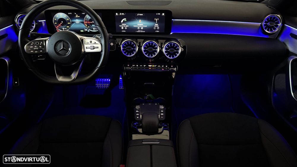 Mercedes-Benz A 250 Limousine e 8G-DCT AMG Line - 35