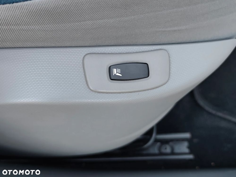 Renault Captur - 28