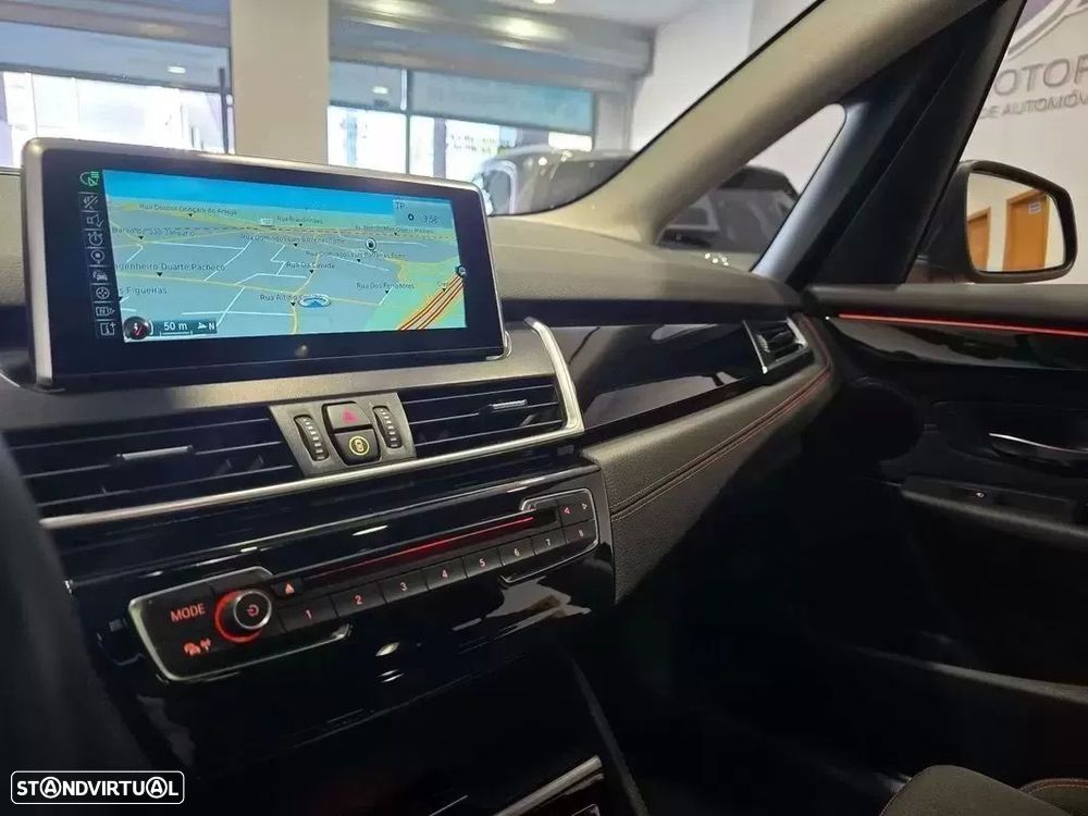 BMW 218 Active Tourer d Aut. Sport Line - 20