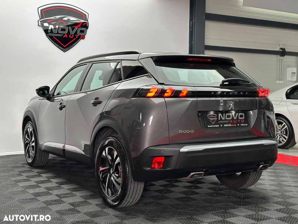 Peugeot 2008 1.2 PureTech Turbo S&S Allure - 5