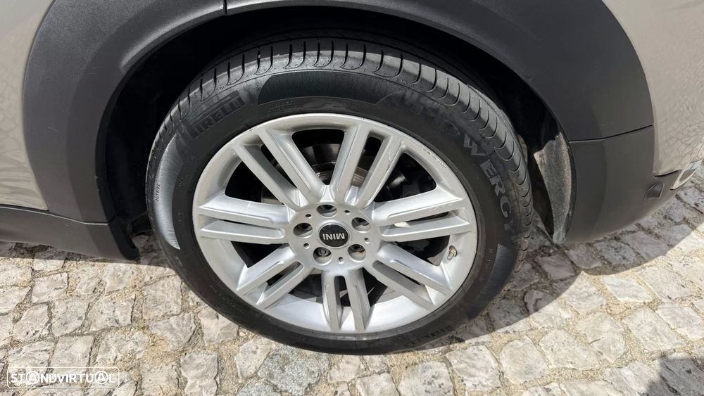 MINI Countryman Cooper SE ALL4 Auto - 15