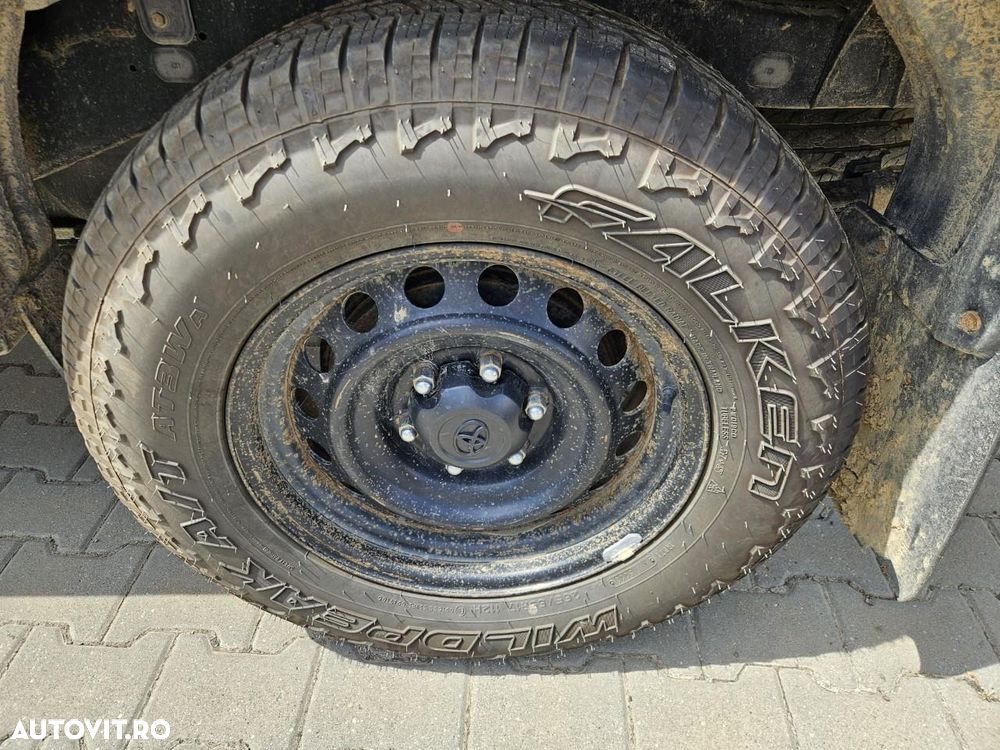 Toyota Hilux 4x4 Double Cab M/T Comfort - 10