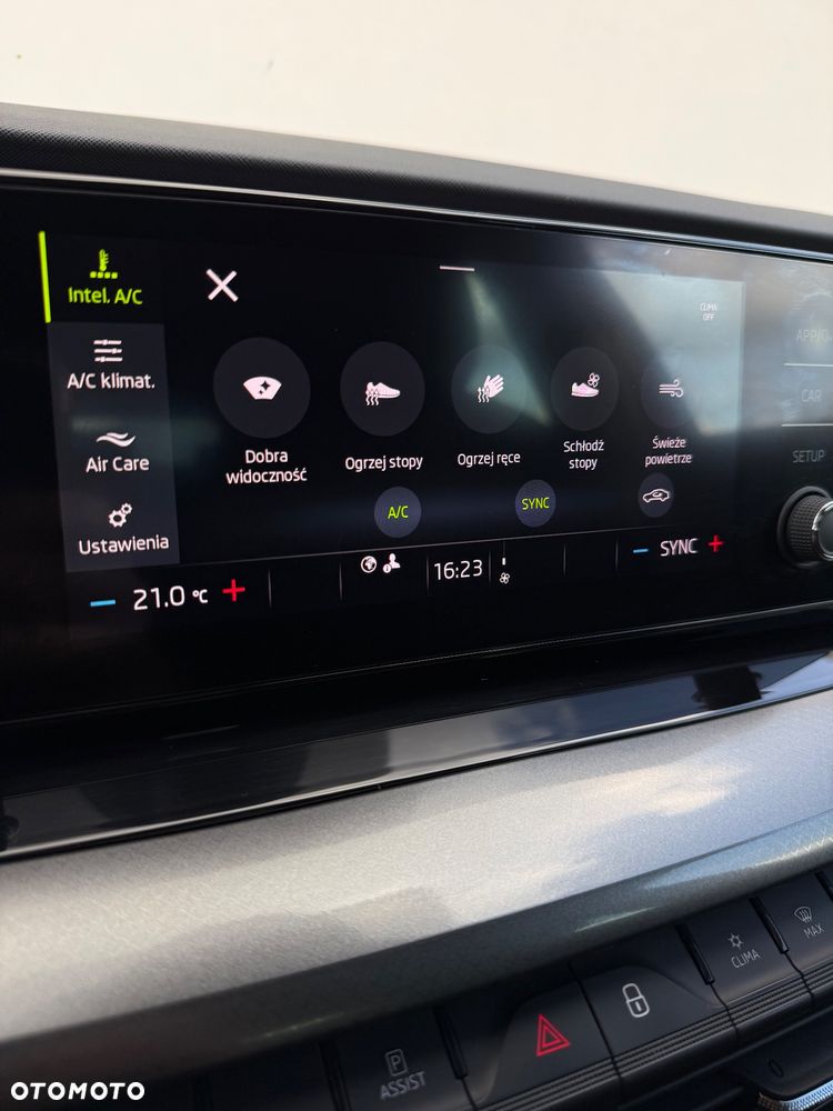 Skoda Octavia 1.5 TSI ACT Ambition - 34