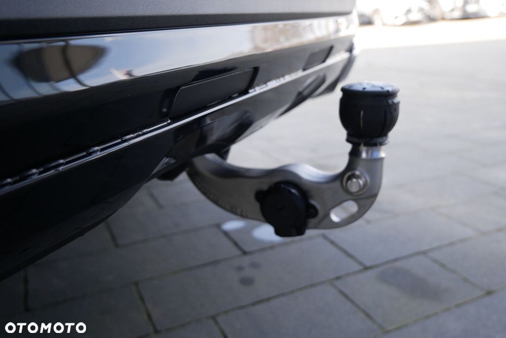 Mercedes-Benz GLC - 23