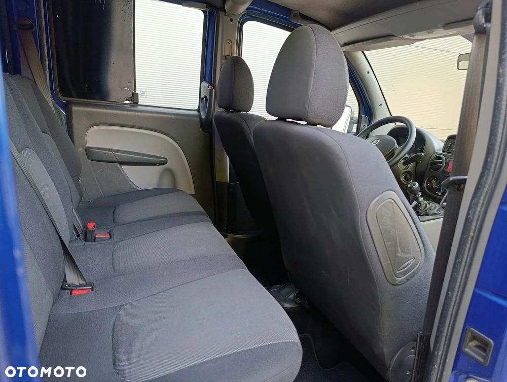 Fiat Doblo 1.4 8V Family - 19