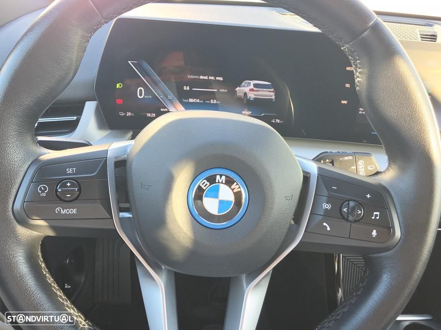 BMW iX1 xDrive30 - 40