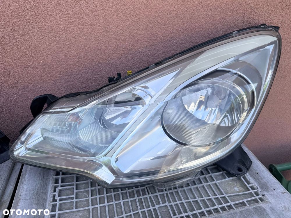 Lampa przednia CITROEN C3 II KOMPLET EUROPA VISTEON ŁADNE Z 1. AUTA - 3