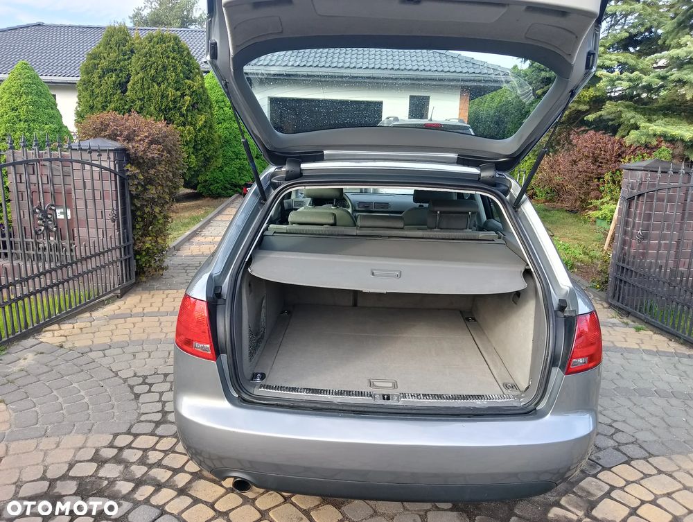 Audi A4 Avant - 11