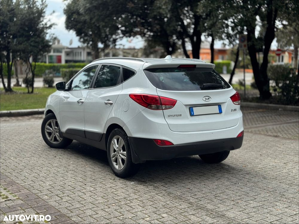 Hyundai ix35 2.0 CRDI 4WD Premium - 5
