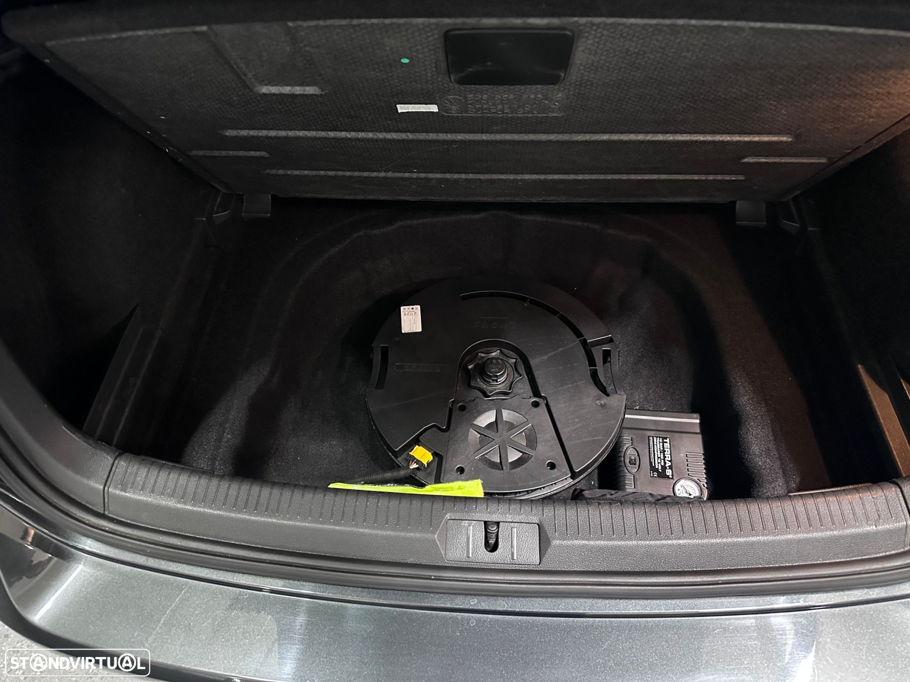 VW Golf 2.0 TSi GTi Performance - 11