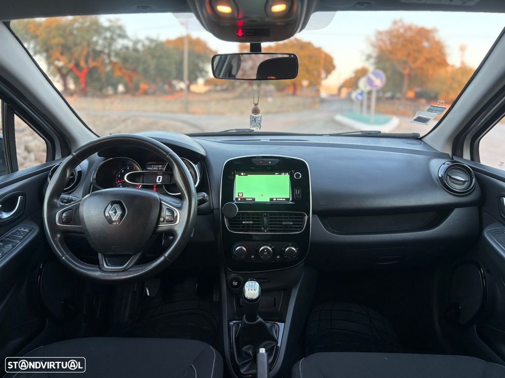 Renault Clio (Energy) dCi 90 Start & Stop LIMITED - 9