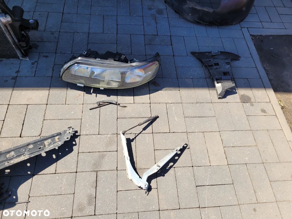 Volvo V70 II 00-05 Zestaw maska blotniki zderzak lampy 444-46 - 11