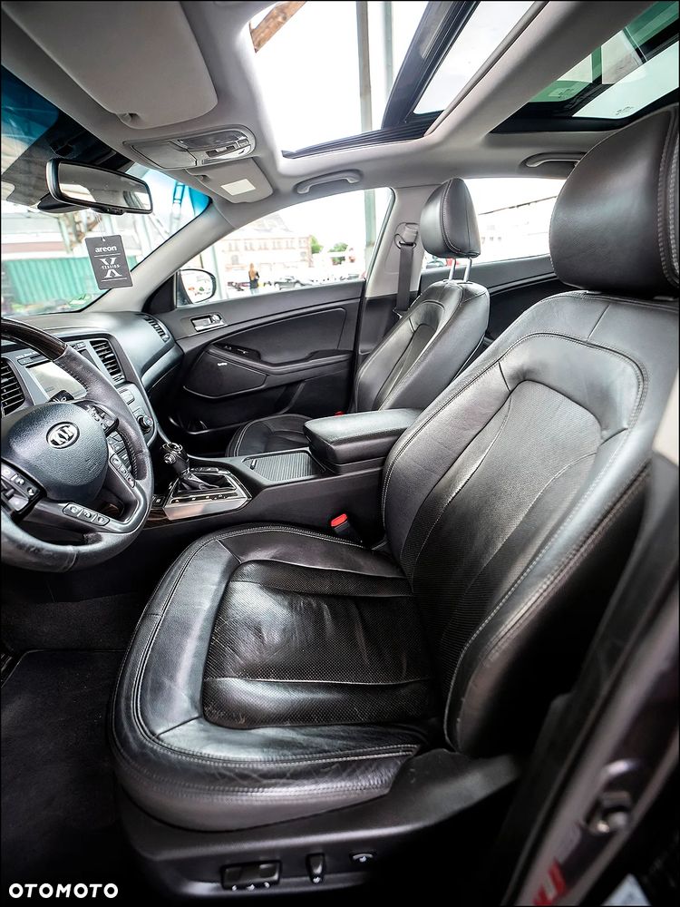 Kia Optima - 33