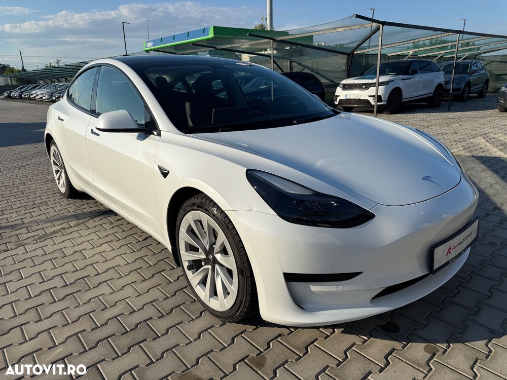 Tesla Model 3 Standard Reichweite Plus Hinterradantrieb - 5