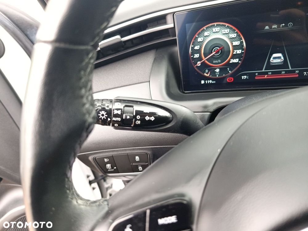 Hyundai Tucson 1.6 T-GDi Executive 2WD - 29