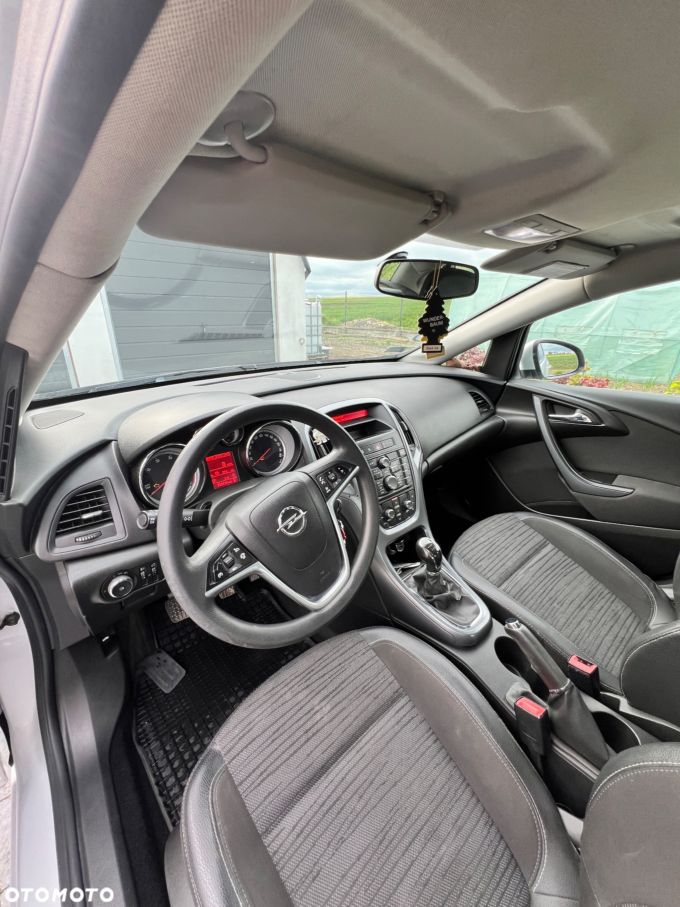 Opel Astra IV 1.6 CDTI Enjoy - 12