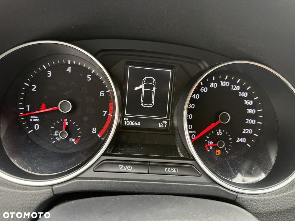 Volkswagen Polo - 24
