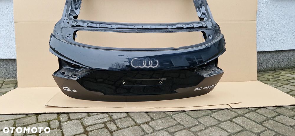 AUDI Q4 E TRON SPORTBACK KLAPA BAGAŻNIKA TYŁ - 2