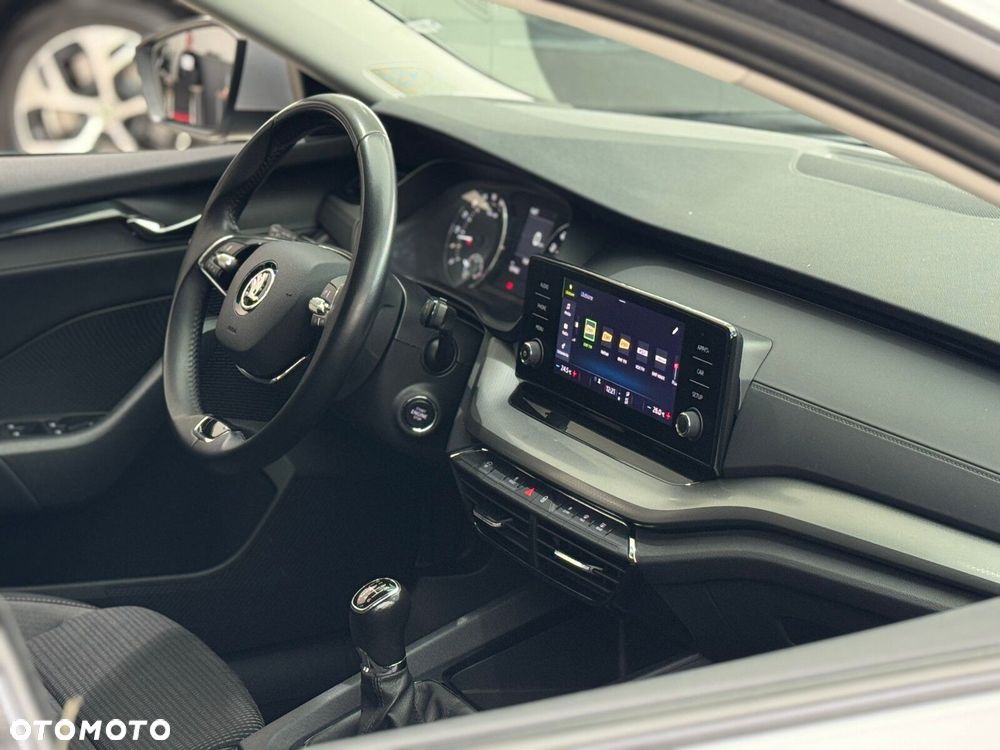 Skoda Octavia 2.0 TDI Ambition - 35