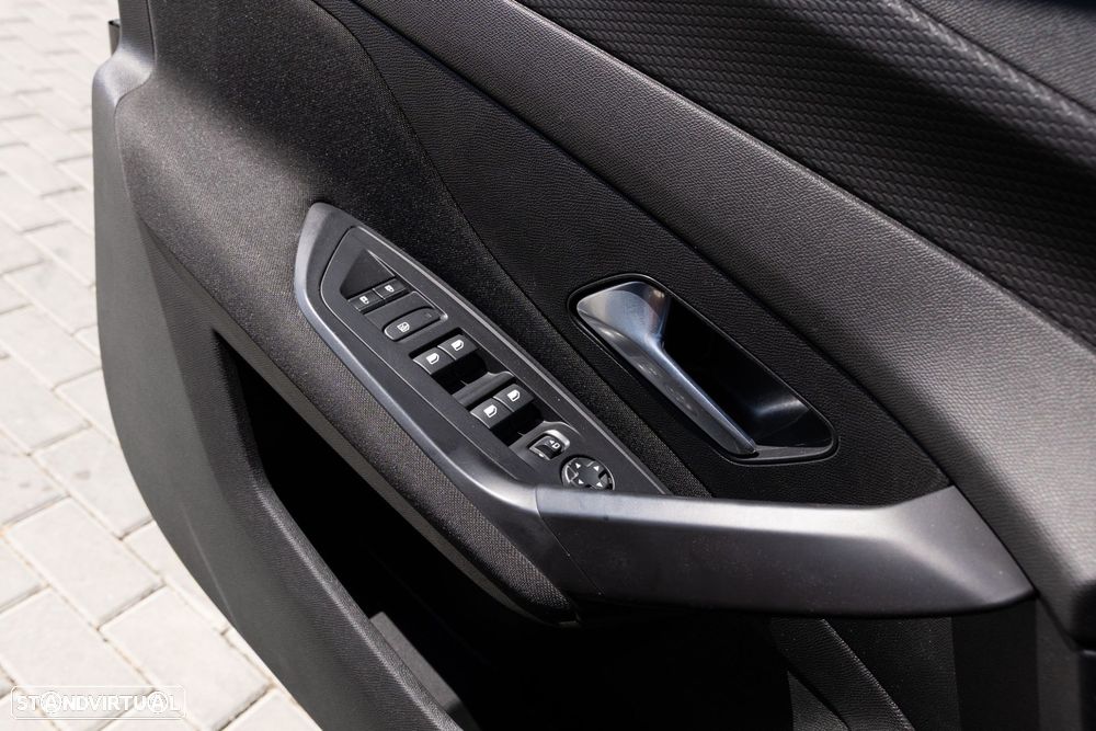 Peugeot 308 SW 1.2 Hybrid Style e-DCS6 - 11