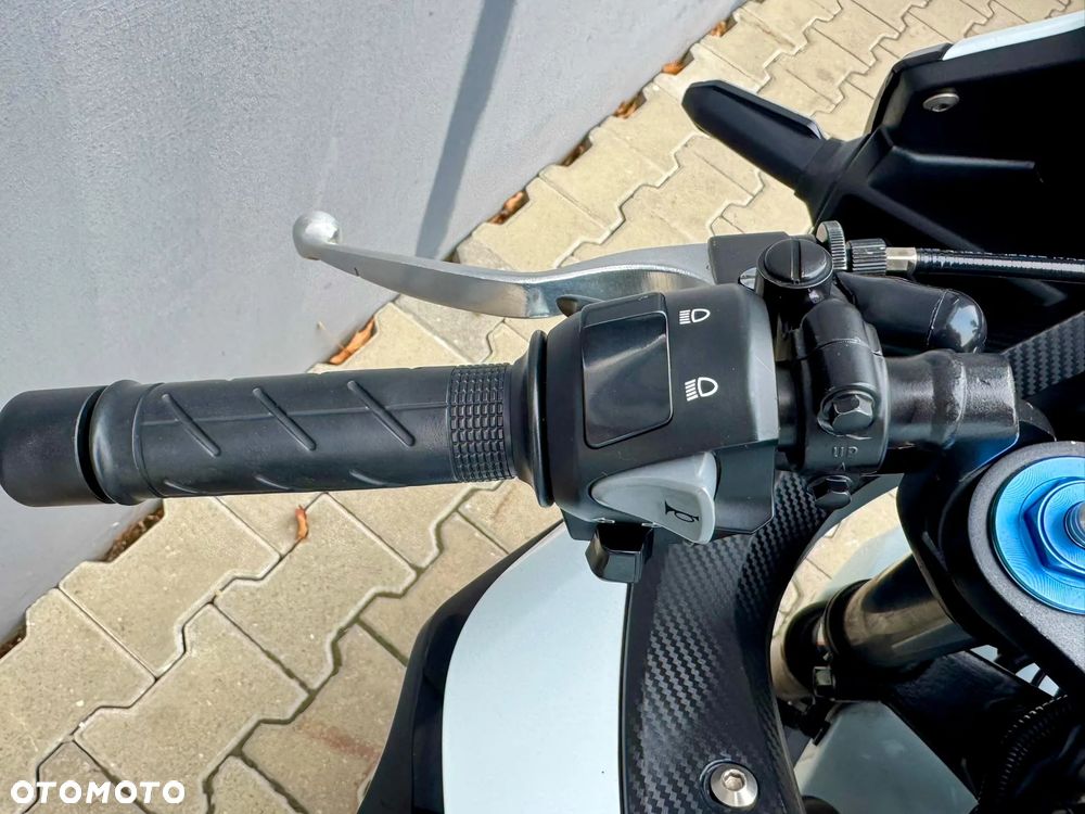 Honda CBR - 17