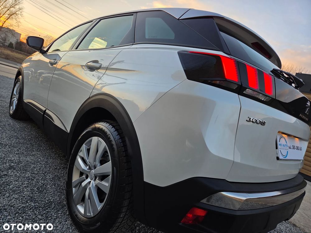 Peugeot 3008 1.2 PureTech Active Pack S&S - 10