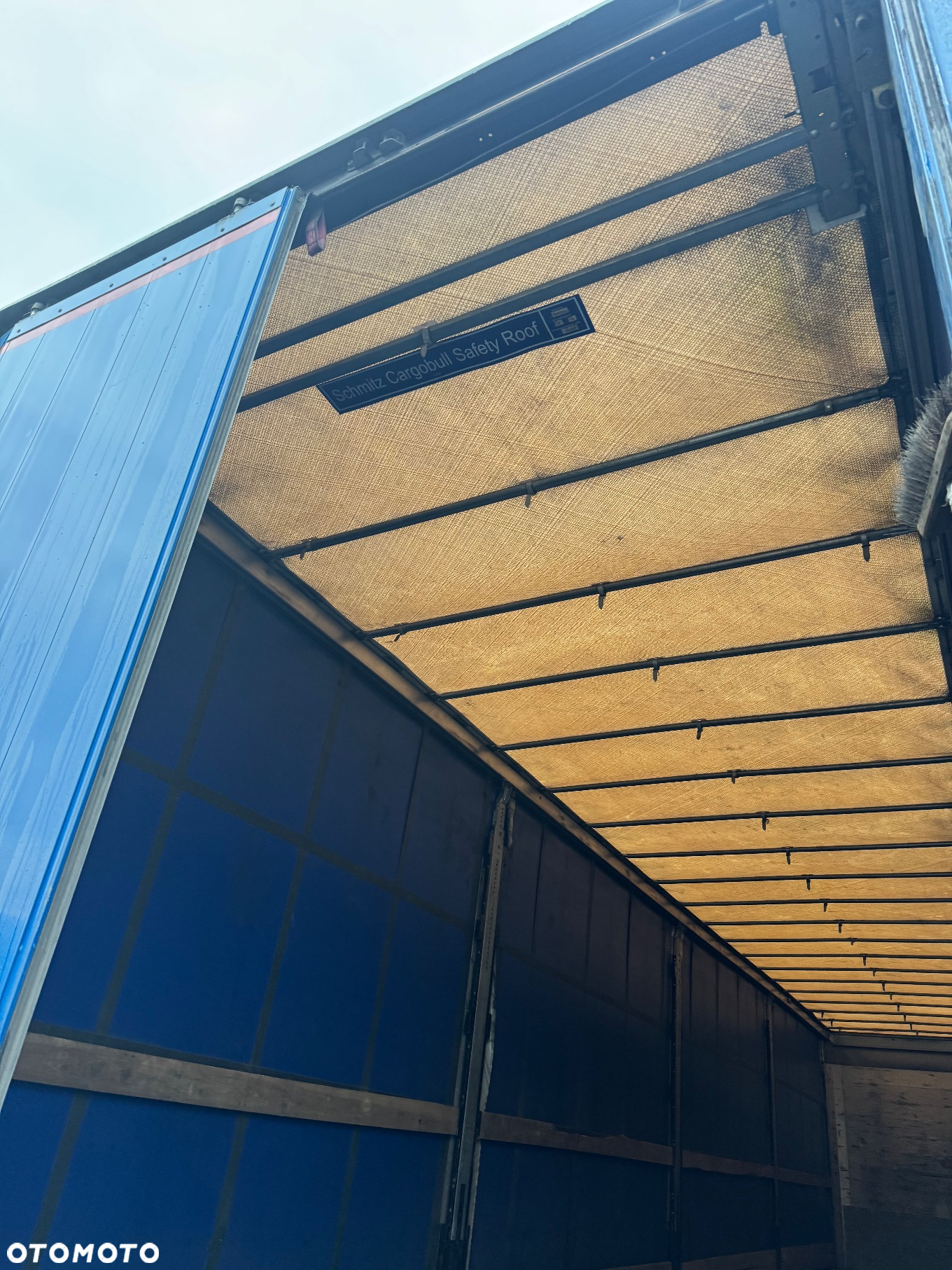 Schmitz Cargobull SCS24 - 12