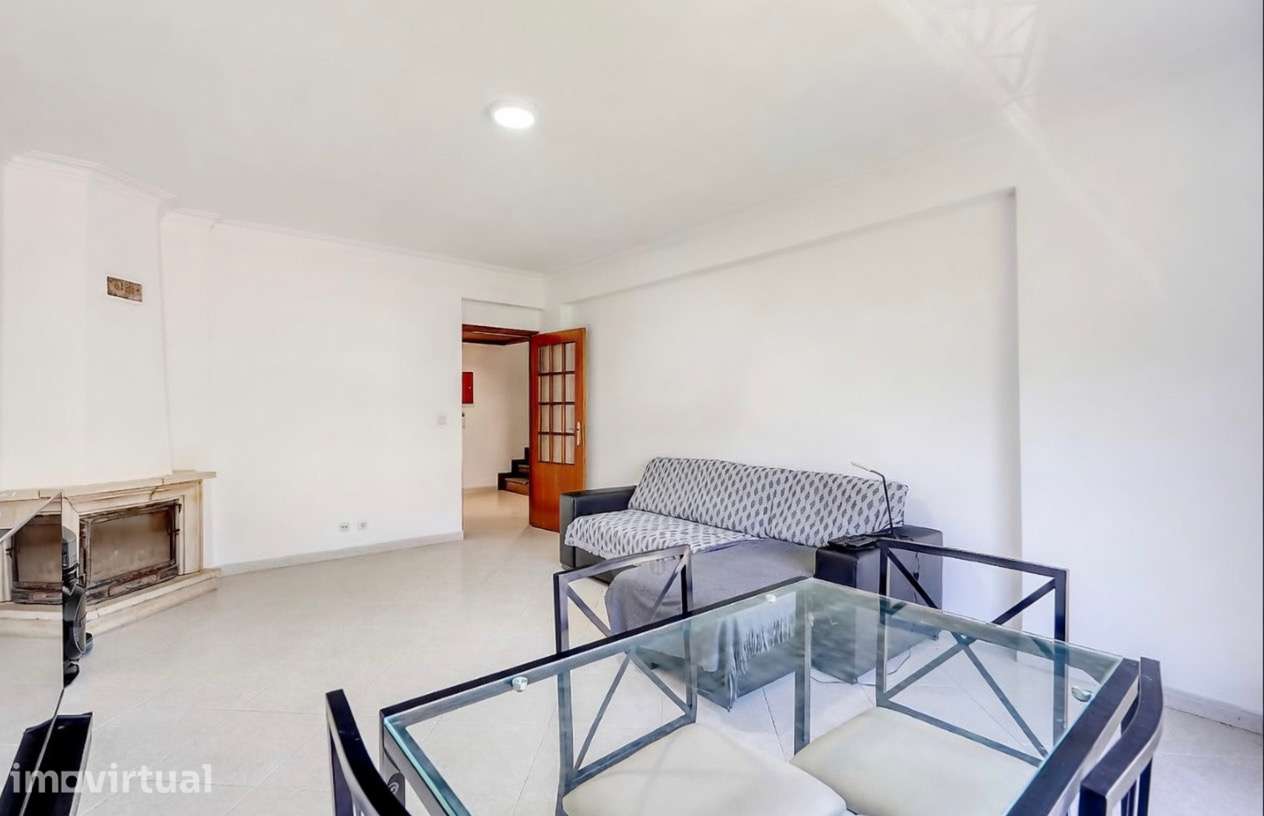 Apartamento T2 Duplex com 116m2, excelente layout. - Grande imagem: 5/18