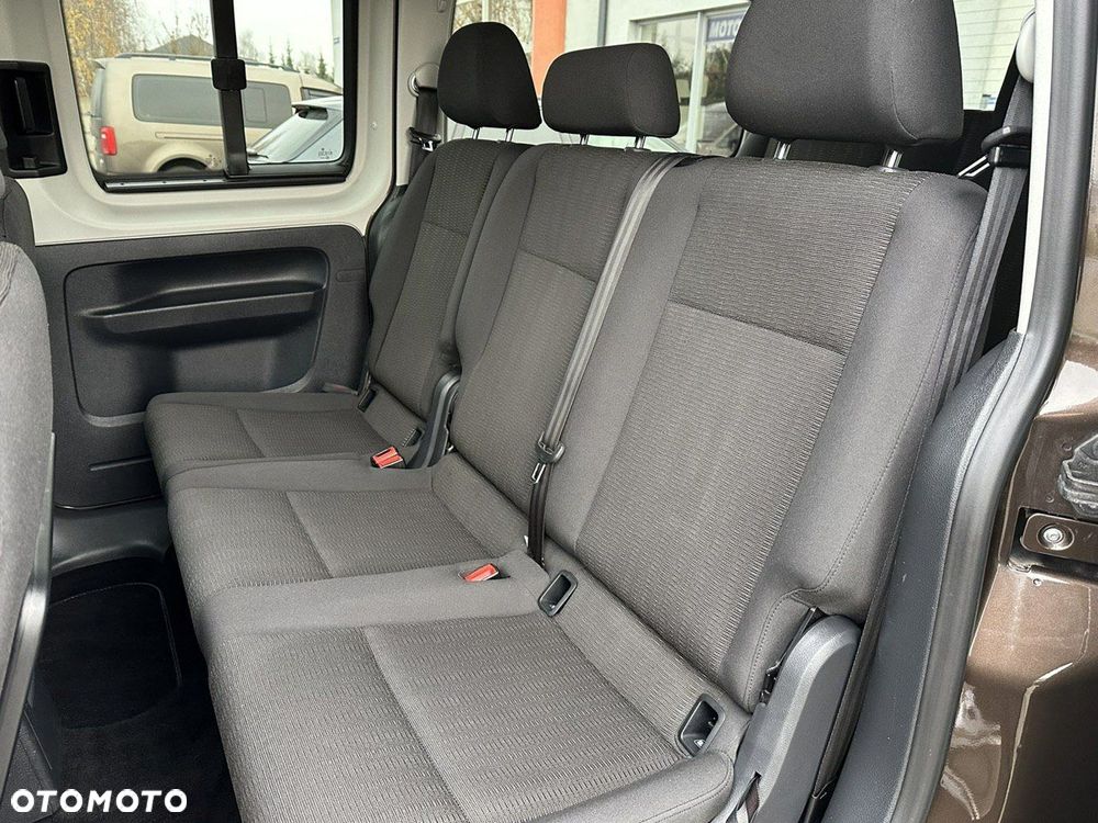 Volkswagen Caddy Maxi 2.0 TDI Comfortline DSG - 22