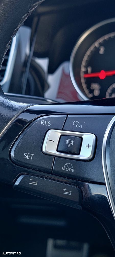 Volkswagen Golf 2.0 TDI 4Motion (BlueMotion Technology) Highline - 14