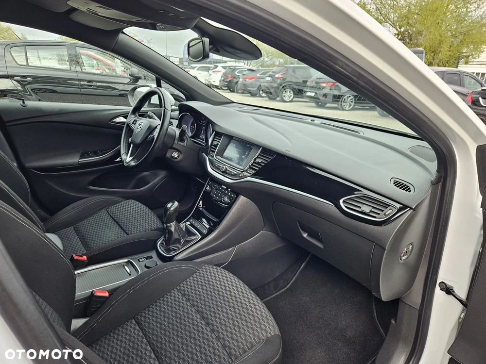 Opel Astra 1.4 Turbo Dynamic - 31