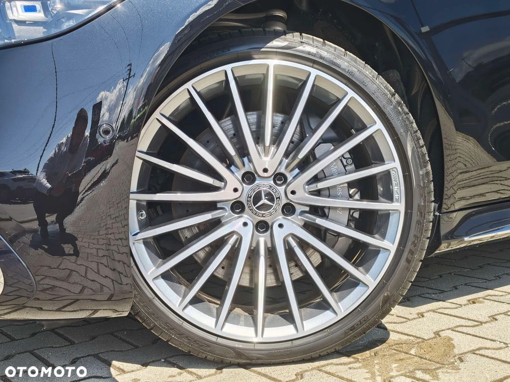 Mercedes-Benz Klasa S 580 4-Matic L 9G-TRONIC - 24