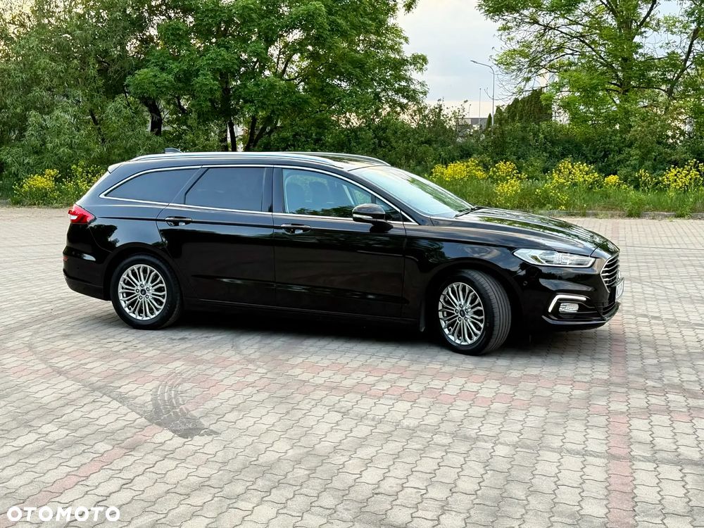 Ford Mondeo - 8