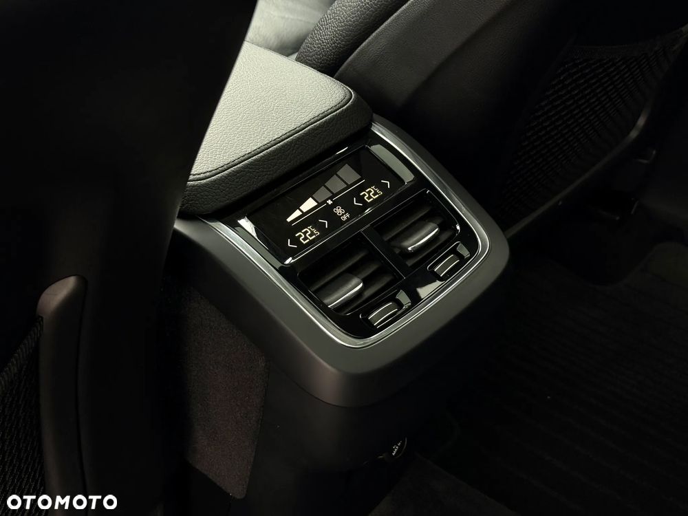 Volvo XC 90 T6 AWD Inscription 7os - 18