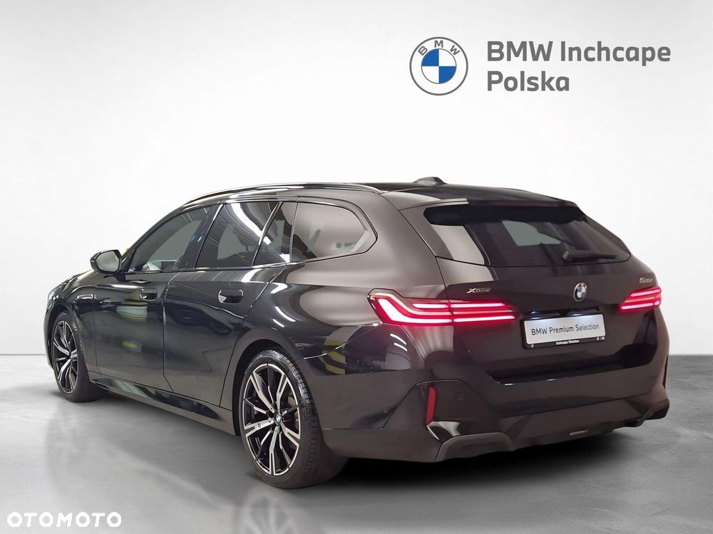 BMW Seria 5 520d xDrive mHEV M Sport - 4